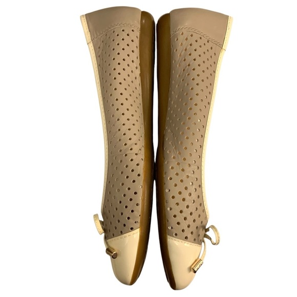 GEOX Respira Perforated Ballet Flats 7.5-8 Womens Beige and Cream Leather Summer - Picture 5 of 9